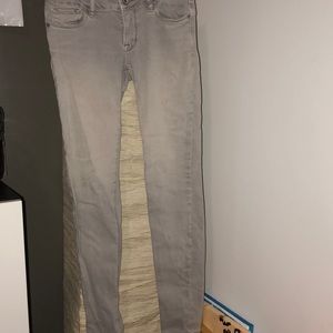 Gray skinny jeans